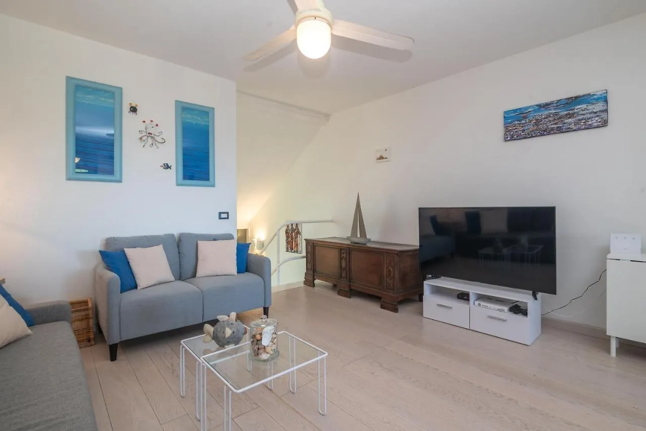 Sardinia Paradise House - Happy Rentals مارينا دي بورتيسكو شقة