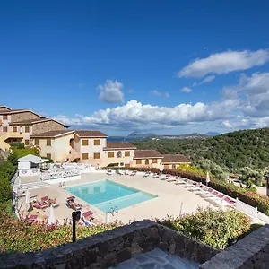 3* Apartahotel Costa Ruja